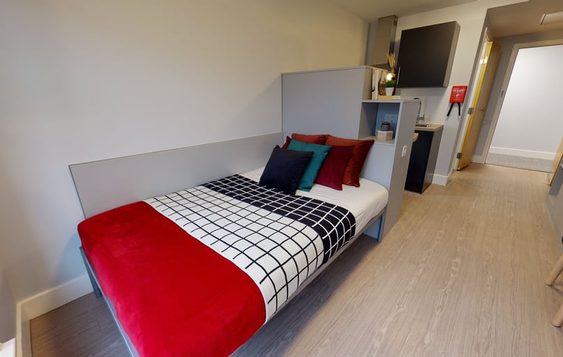 Silver Studio, iQ Hoxton, 67 Kingsland Road, Hoxton, London - Image 1