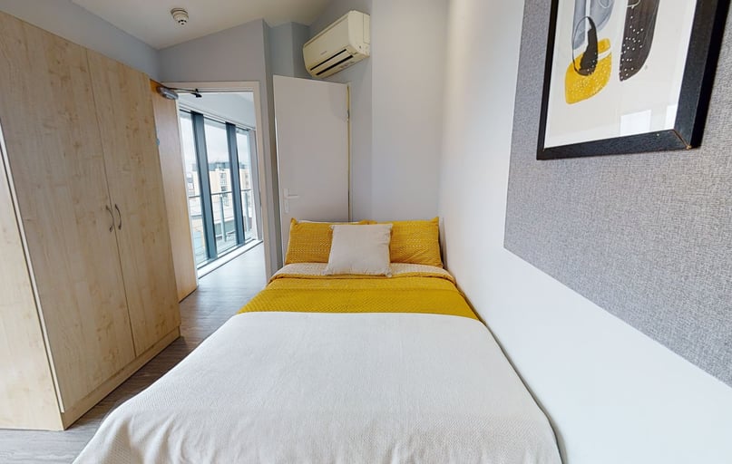 Penthouse Room, iQ Exchange, 143 Lower Parliament Street, City Centre, Nottingham - Image 1