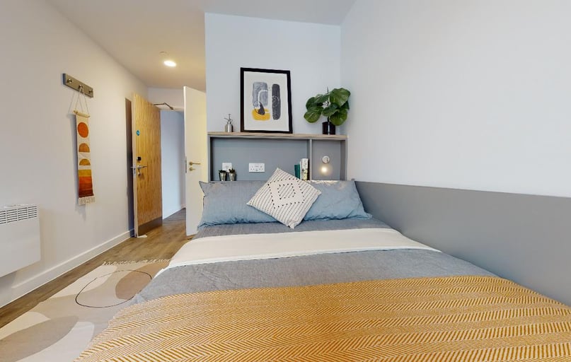 2 Bed Apartment Plus, iQ Nelson Court, 2 Nelson Street, City Centre, Nottingham - Image 1