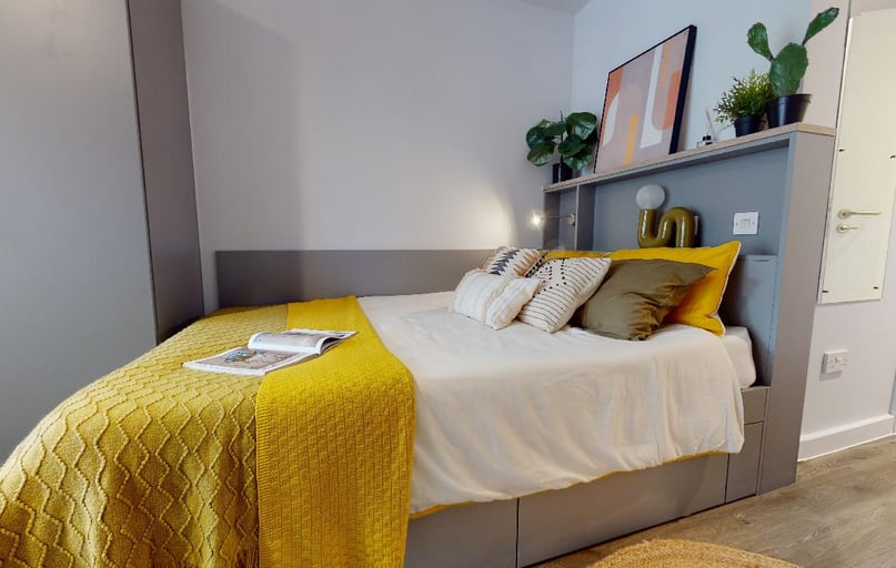 Gold Studio, iQ Nelson Court, 2 Nelson Street, City Centre, Nottingham - Image 1