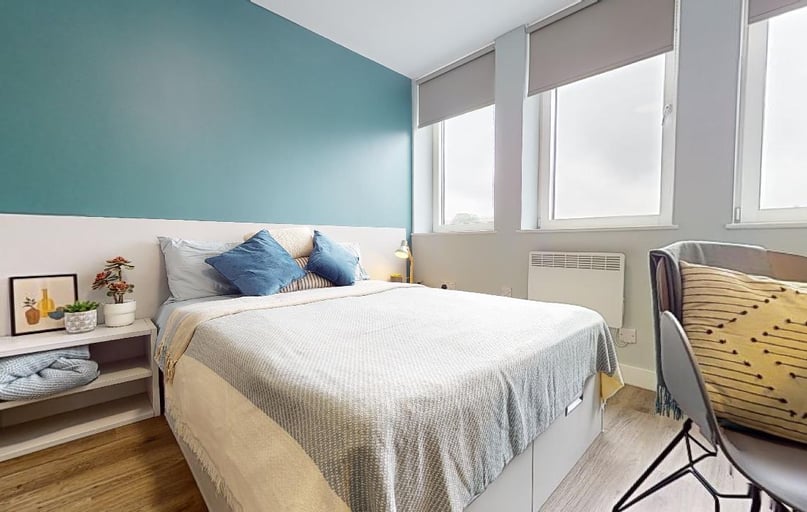 Silver Studio Premium, iQ Newtown House, Maid Marian Way, City Centre, Nottingham - Image 1