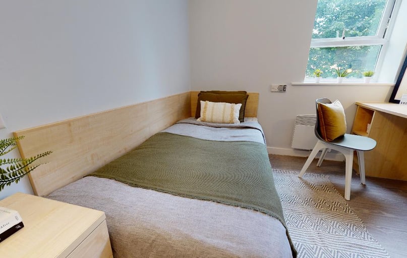 Bronze En Suite, iQ Student Quarter, Seaford Road, City Centre, Salford - Image 1