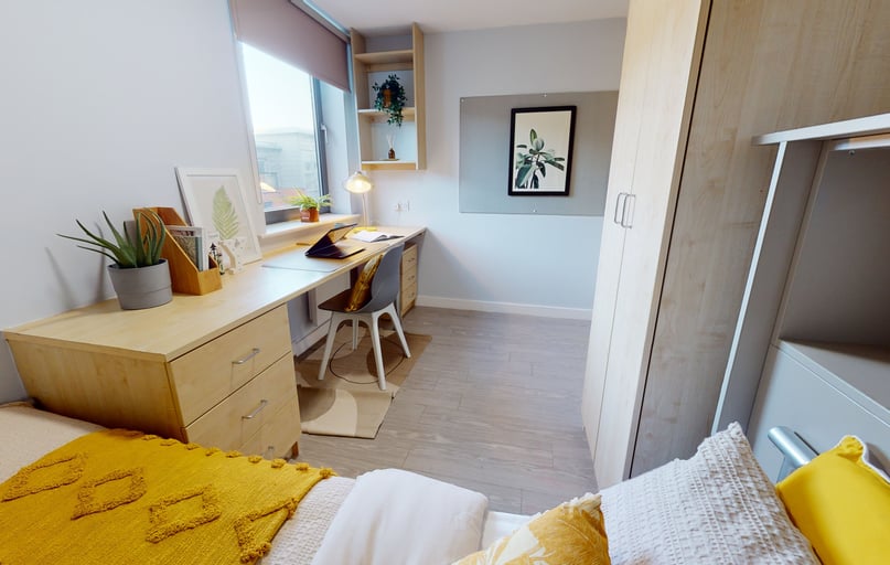 Bronze En Suite DDA, iQ Brocco, Upper Allen Street/Edward Street, City Centre, Sheffield - Image 1