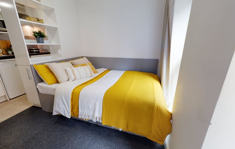 Bronze Studio, iQ Century Square, Radford Street, City Centre, Sheffield - Image 1