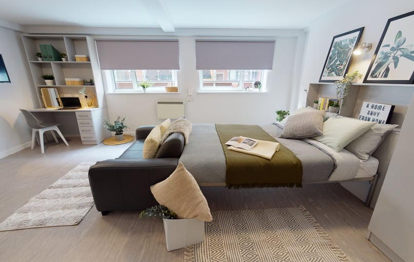 Platinum Studio, iQ Fenton House, 51 Wellington Street, City Centre, Sheffield - Image 1