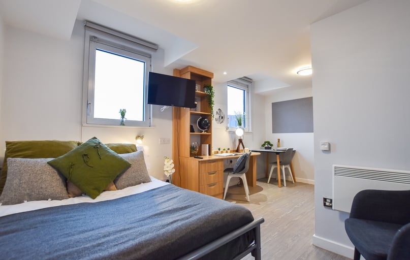 Silver Studio Plus, iQ Steel, 19 Pitt Street S1 4DQ, City Centre, Sheffield - Image 1