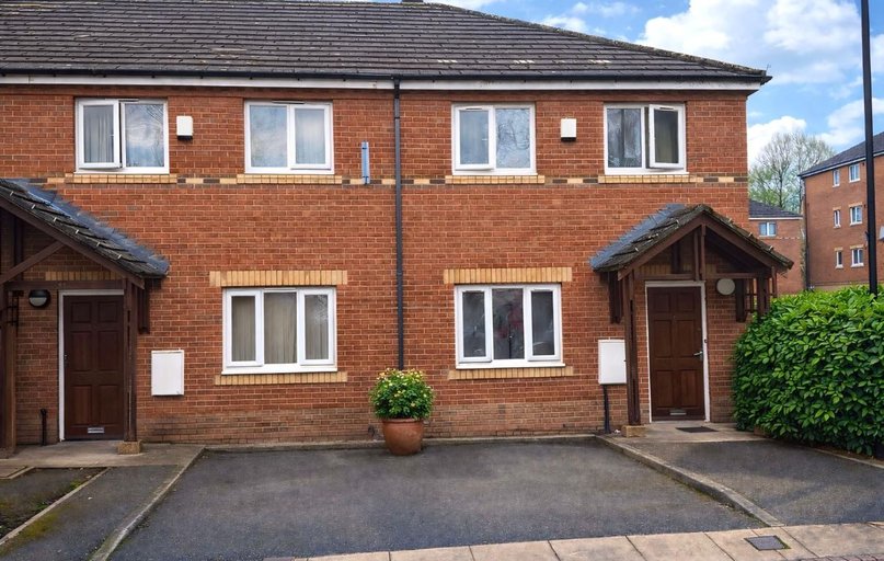 Headford Gardens, Devonshire Green, Sheffield - Image 1