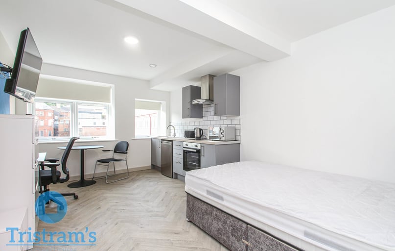 Victoria Street, Derby - Image 1