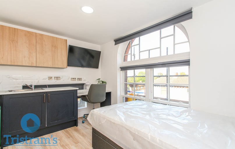 Lenton Boulevard, Nottingham - Image 1