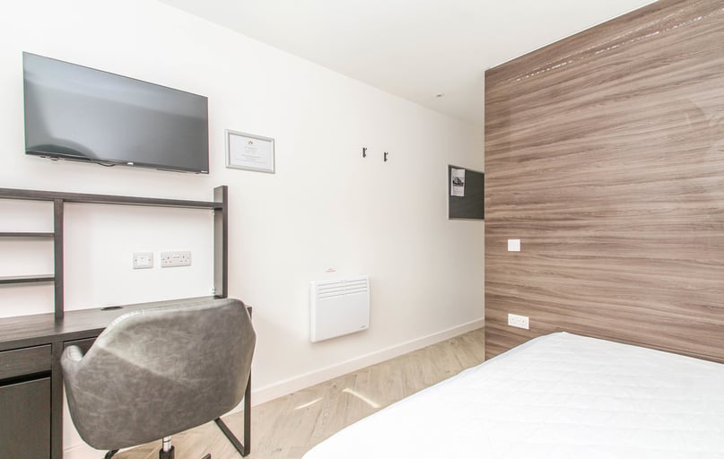 Broadgate, Ground Floor Ensuite - Image 1