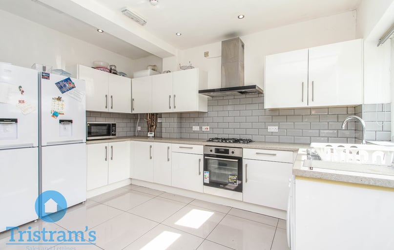 Abbey Road, Nottingham - Image 1