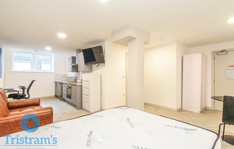 Victoria Street, Derby - Image 1