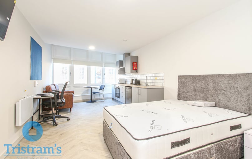 Victoria Street, Derby - Image 1