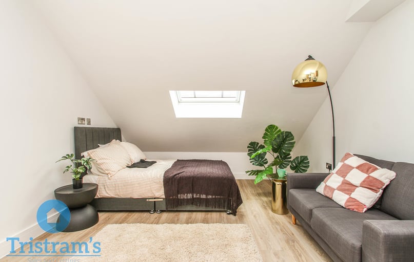 Lenton Boulevard, Nottingham - Image 1