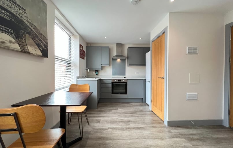 Stratford Road, West Bridgford, Nottingham - Image 1