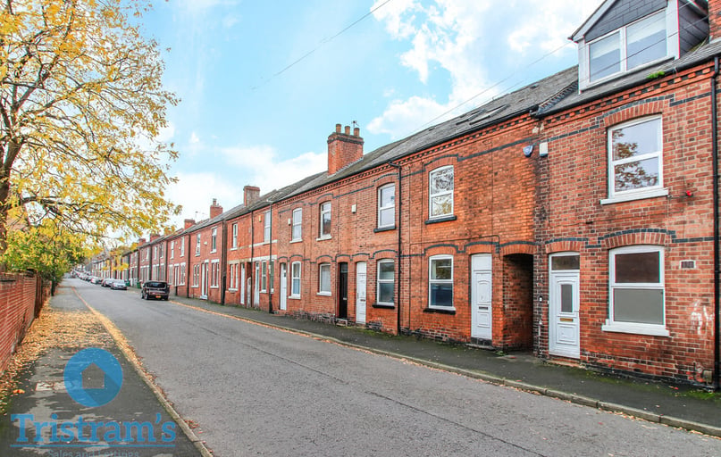 Cycle Road, Lenton, Nottingham - Image 1