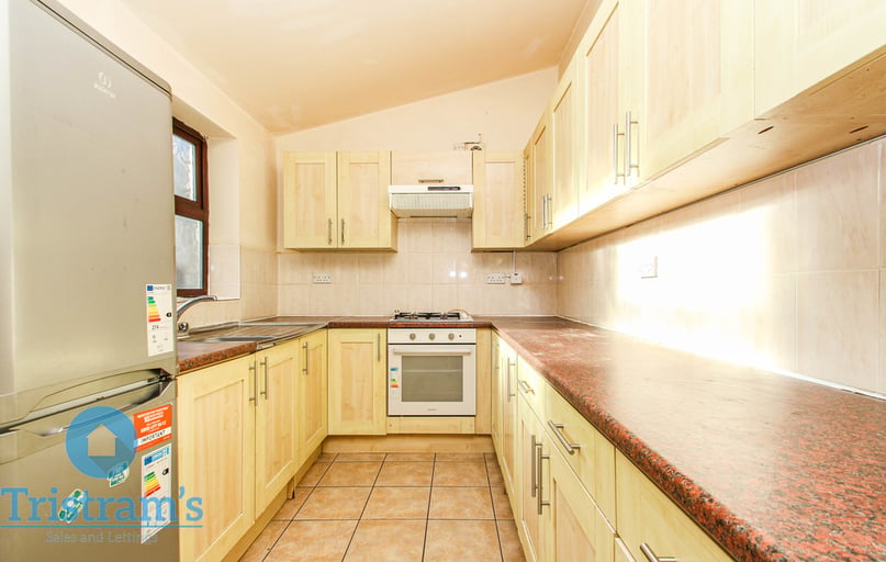 Teversal Avenue, Lenton, Nottingham - Image 1
