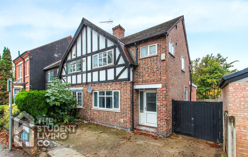 Beeston Road, Dunkirk, Nottingham - Image 1