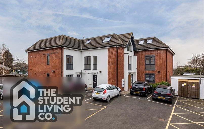 Loughborough Road, West Bridgford, Nottingham - Image 1