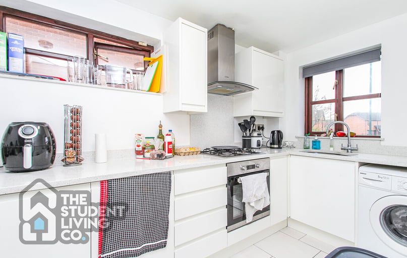 Bedarra Grove, Lenton, Nottingham - Image 1