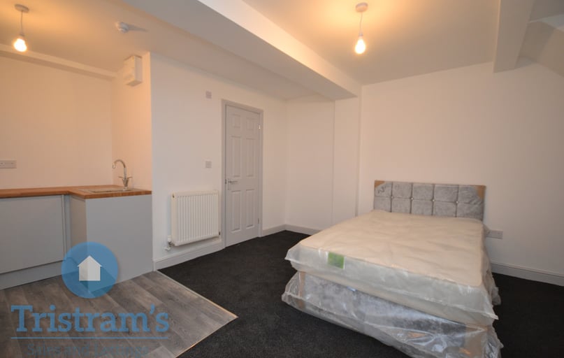 Bulwer Road, Nottingham - Image 1