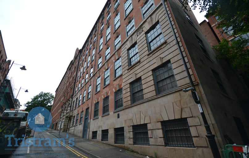 Hollowstone, Nottingham - Image 1