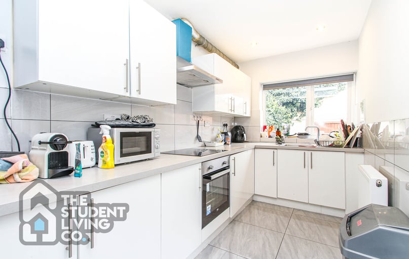 Greenfield Street, Dunkirk, Nottingham - Image 1
