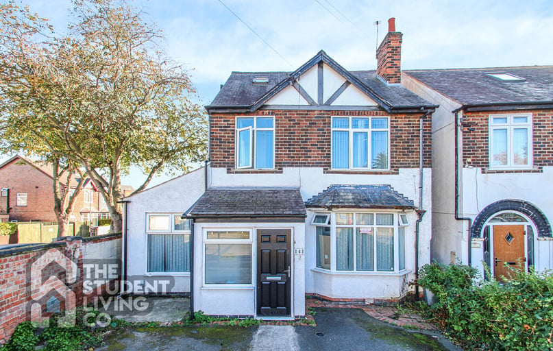 Loughborough Road, West Bridgford, Nottingham - Image 1