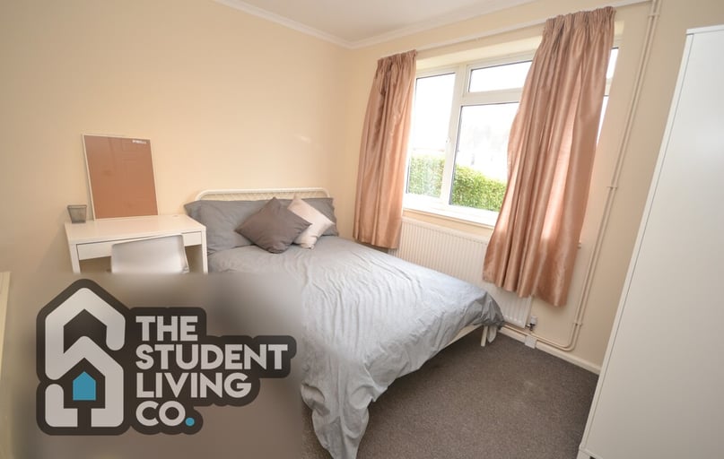 Shelley Avenue, Clifton, Nottingham - Image 1