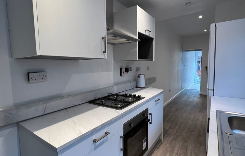Russell Road, Forest Fields, Nottingham - Image 1