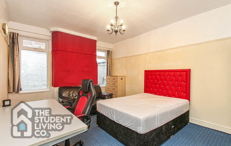 Thorncliffe Road, Carrington, Nottingham - Image 1