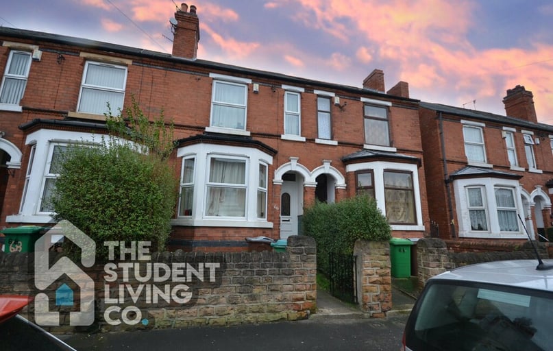 Leslie Road, Forest Fields, Nottingham - Image 1