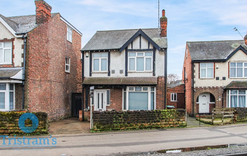 Clifton Boulevard, Nottingham - Image 1