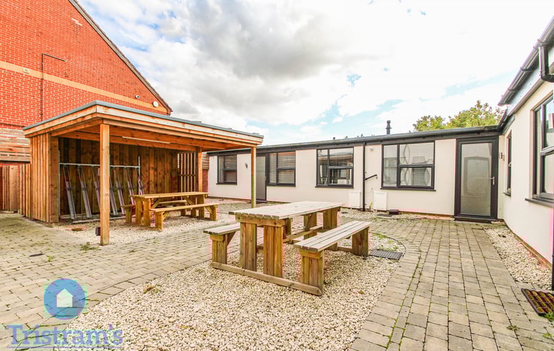 Park Road, Nottingham - Image 1