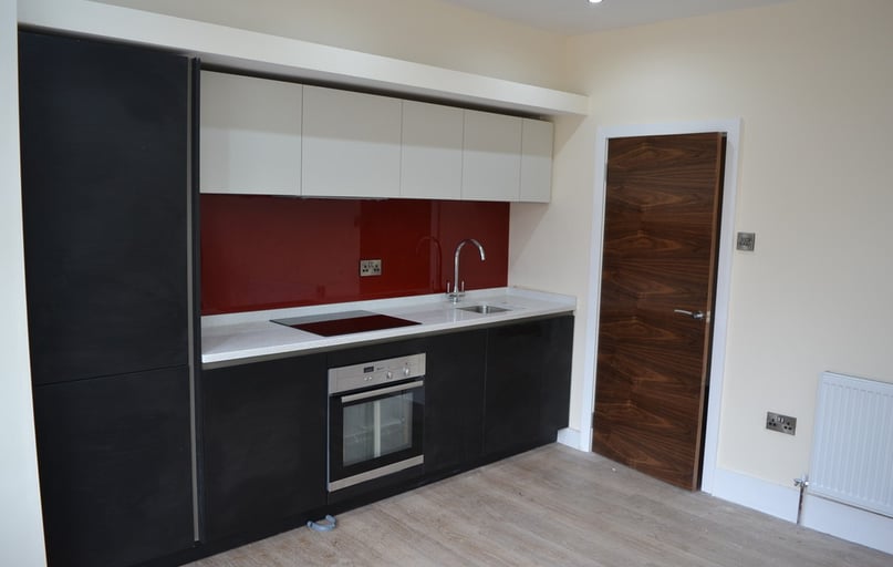 Park Crescent, Manchester - Image 1