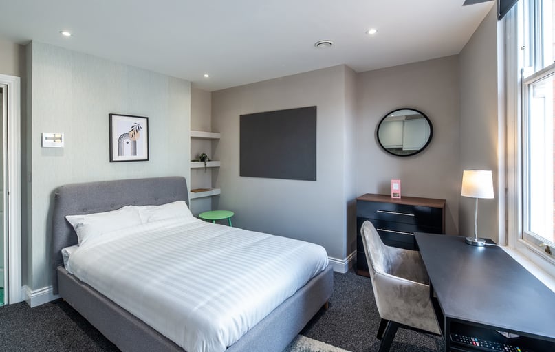 Derby Road, Arboretum, Nottingham - Image 1