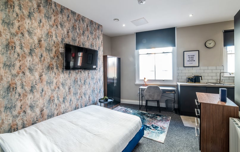 Derby Road, Arboretum, Nottingham - Image 1