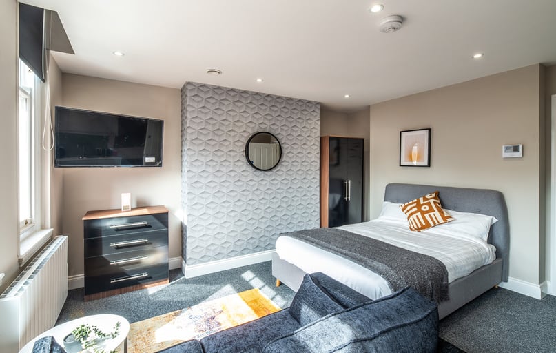 Derby Road, Arboretum, Nottingham - Image 1