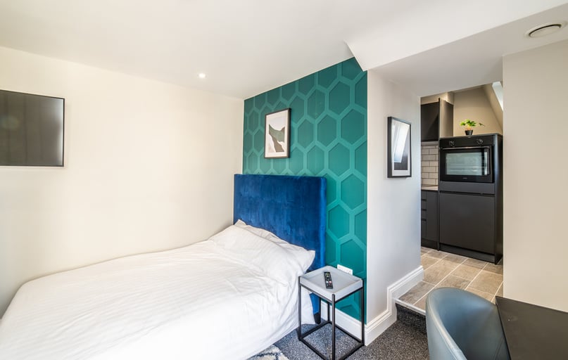 Derby Road, Arboretum, Nottingham - Image 1