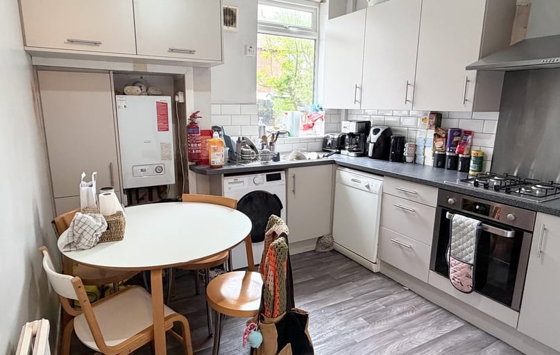 Fortuna Grove, Burnage, Manchester - Image 1