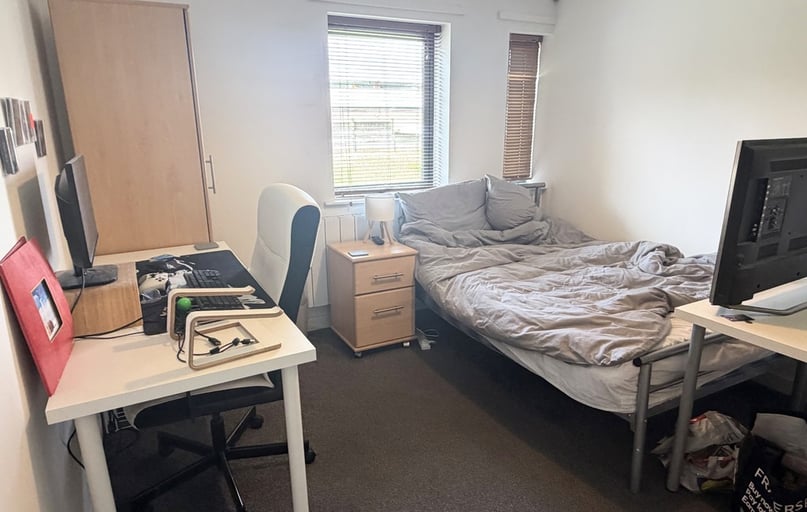 Plymouth Grove, Longsight, Manchester - Image 1