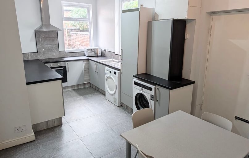 Monton Street, Rusholme, Manchester - Image 1