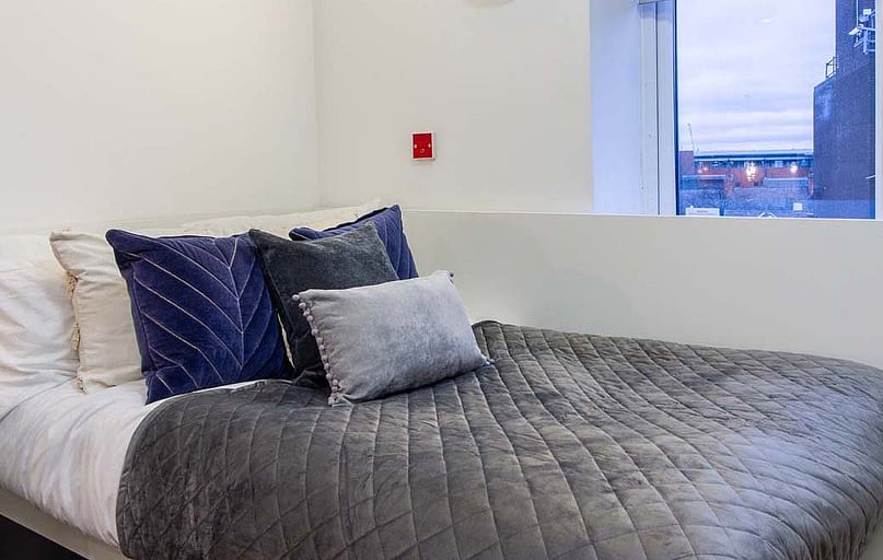 Platinum Studio, Bowman House, 100-102 Talbot Street, City Centre, Nottingham - Image 1