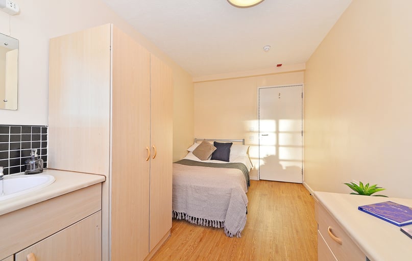 Gold XL Room, St Andrews Gardens, 21 Moor Place, City Centre, Liverpool - Image 1