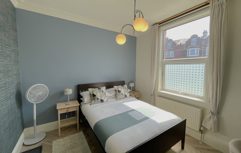 Room 4, Melbury Rooms & Studios, 4 Queens Crescent, City Centre, Exeter - Image 1