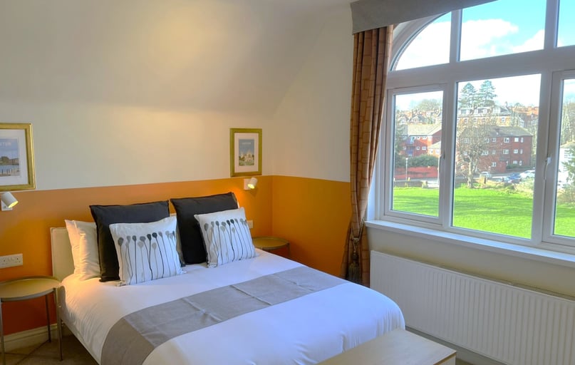 Studio 7, Melbury Rooms & Studios, 4 Queens Crescent, City Centre, Exeter - Image 1