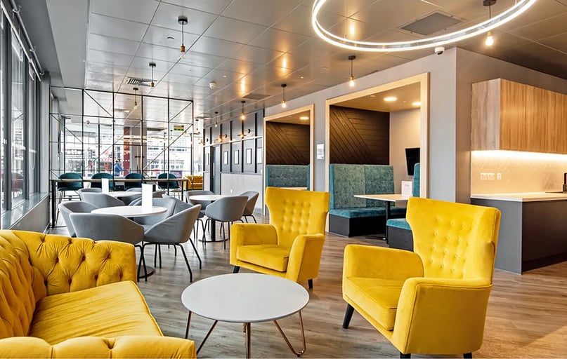 Superior Ensuite Plus, Coppergate, 17–18 The Kingsway, City Centre, Swansea - Image 1