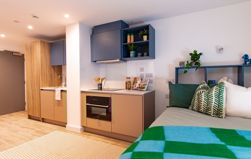 Studio - Essential , Threadworks, 1 Lisbon Street, City Centre, Leeds - Image 1