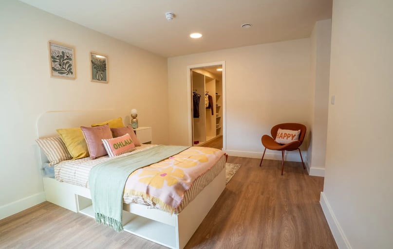 Grande 1 Bed Apartment, Valerian, 15 Foss Island, City Centre, York - Image 1