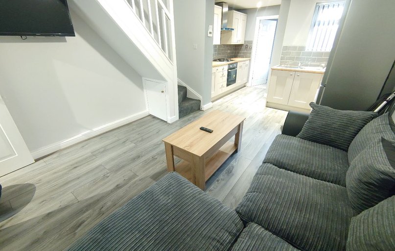 Banner Street, Wavertree, Liverpool - Image 1